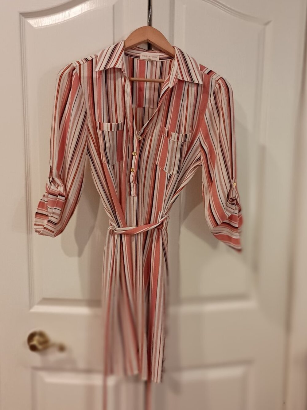 URBAN GIRL SIZE LARGE STRIPED MULTI COLOR DRESS
